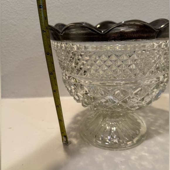 Vintage Anchor Hocking Wexford Pedestal Cut Crystal Bowl w/ Sterling Silver Rim - Picture 11 of 13